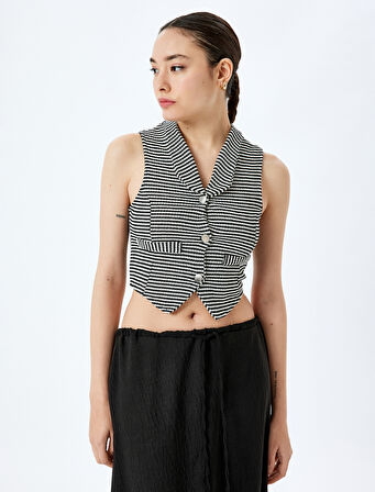 V Yaka Düğmeli Slim Fit Crop Triko Yelek