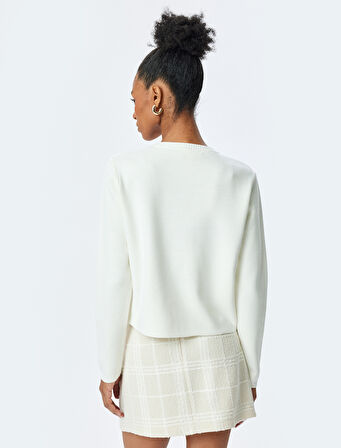 Düğmeli Uzun Kollu Bisiklet Yaka Triko Hırka