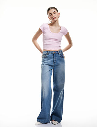 Pamuklu Slim Fit Kısa Kollu Bisiklet Yaka Tişört