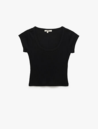 Pamuklu Slim Fit Kısa Kollu Bisiklet Yaka Tişört