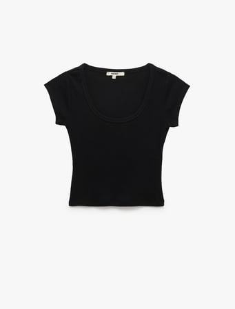 Pamuklu Slim Fit Kısa Kollu Bisiklet Yaka Tişört