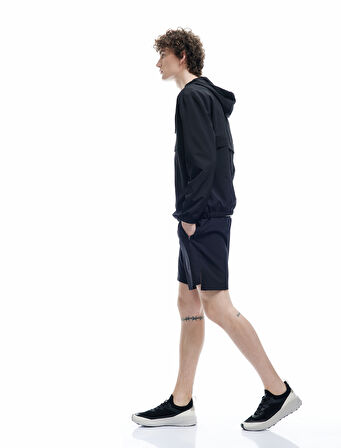 Fermuarlı Cep Detaylı Paraşüt Kumaş Beli Lastikli Spor Şort
