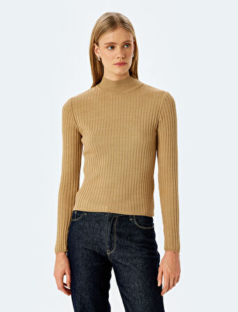 Dik Yaka Slim Fit Uzun Kollu Basic Triko Kazak