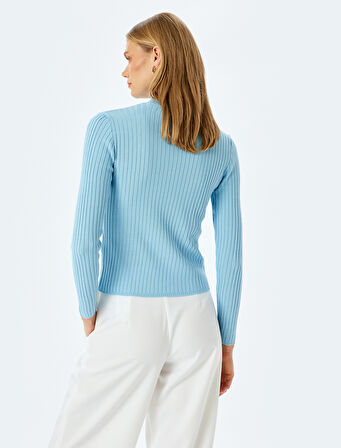 Dik Yaka Slim Fit Uzun Kollu Basic Triko Kazak