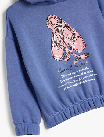 Uzun Kollu Bisiklet Yaka Baskı Detaylı Sweatshirt