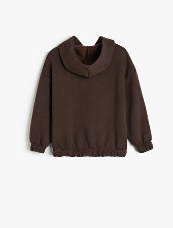 Uzun Kollu Kalp Baskılı Kapşonlu Sweatshirt