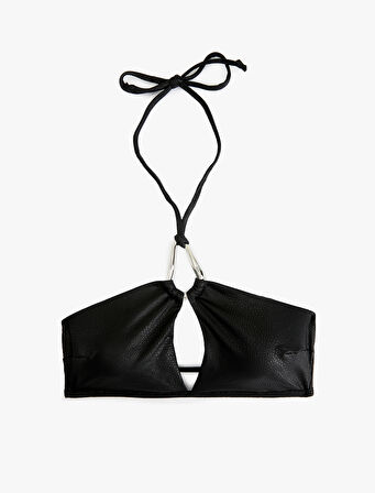 Metal Aksesuarlı Pencere Detaylı Bağlamalı Halter Yaka Parlak Bikini Üstü