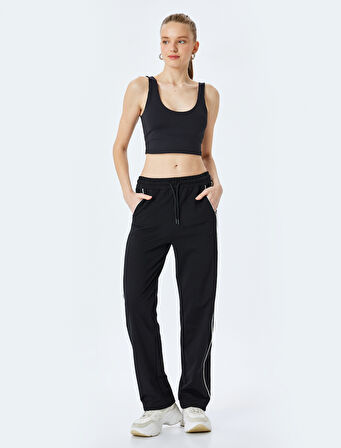 Slim Fit Kolsuz U Yaka Kaplı  Sporcu Sütyeni