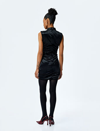 Slim Fit Degaje Yaka Kolsuz Midi Kadife Elbise