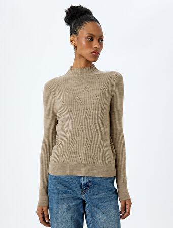 Dik Yaka Uzun Kollu Ajurlu Triko Kazak