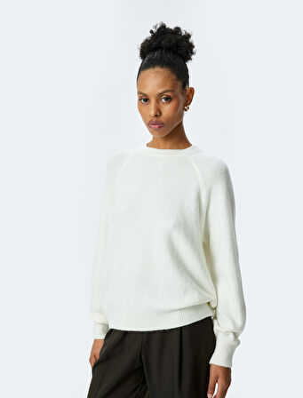 Yumuşak Dokulu Uzun Kollu Bisiklet Yaka Triko Kazak