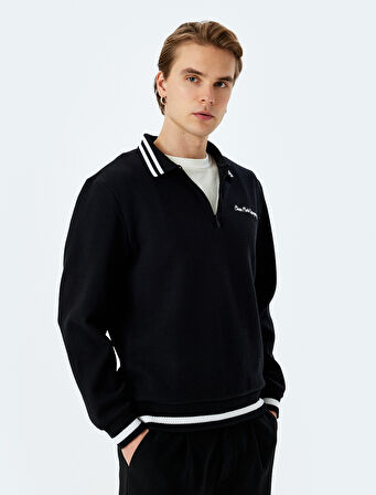 Şerit Detaylı Uzun Kollu Slogan İşlemeli Sweatshirt