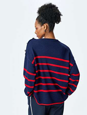 Düğme Detaylı Çizgili Oversize Triko Kazak