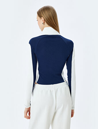 Fermuarlı Dik Yaka Slogan Baskılı Tişört