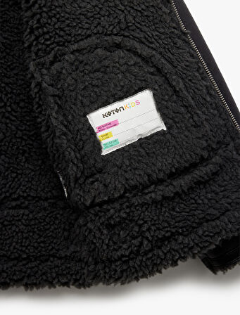 Uzun Kollu Peluş Yaka Detaylı Cepli Fermuarlı Deri Ceket