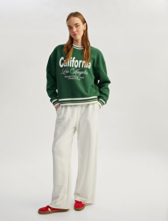 Uzun Kollu Bisiklet Yaka Kolej Baskılı Sweatshirt
