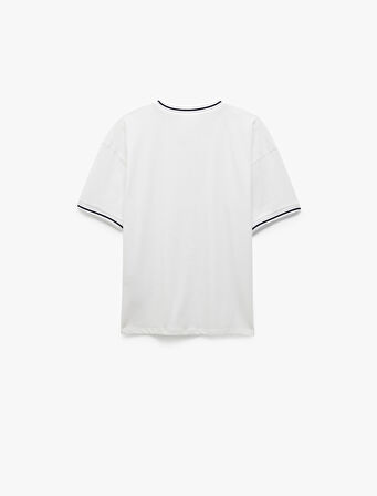 Pamuklu Biyeli Bisiklet Yaka Kısa Kollu Tişört