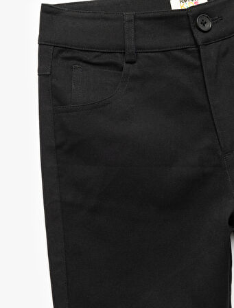 Pamuklu Düğmeli Cep Detaylı Basic Pantolon