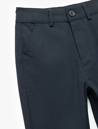 Viskon Karışımlı Dar Kesim Düğmeli Cep Detaylı Basic Pantolon