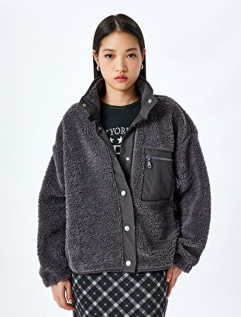 Cep Detaylı Fermuarlı Dik Yaka Oversize Peluş Sweatshirt