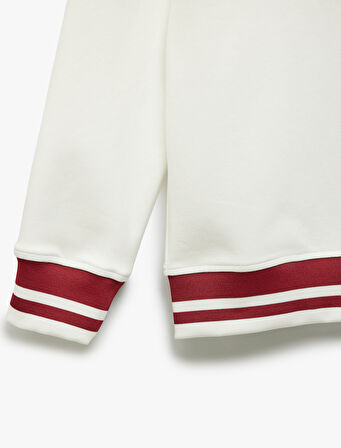 Bisiklet Yaka Pamuk Karışımlı Şerit Detaylı Slogan Baskılı Sweatshirt