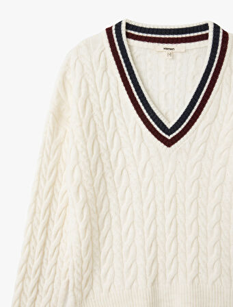 Uzun Kollu Saç Örgü Kadın Oversize V Yaka Kazak