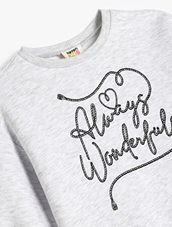 Slogan Baskılı Bisiklet Yaka Uzun Kollu Sweatshirt