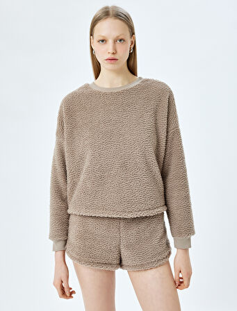 Bisiklet Yaka Yumuşak Dokulu Peluş Polar Pijama Üstü