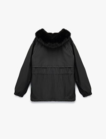 Polar Astarlı Cepli Çıkarılabilir Suni Kürk Aksesuar Detaylı Kapüşonlu Anorak Mont