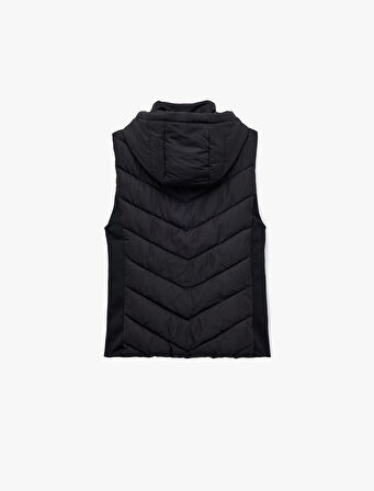 Rahat Kalıp Kolsuz Cepli Fermuarlı Kapüşonlu Şişme Yelek