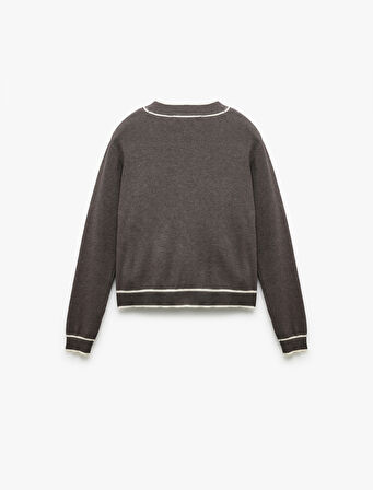 Uzun Kollu Cepli V Yaka Çizgili Triko Hırka