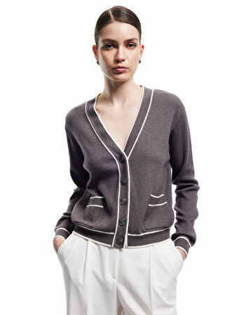 Uzun Kollu Cepli V Yaka Çizgili Triko Hırka