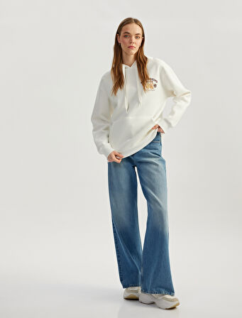 Kapüşonlu Kanguru Cepli Baskılı Oversize Sweatshirt