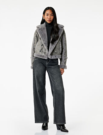 Uzun Kollu Cepli İçi Suni Kürklü Kruvaze Süet Görünümlü Ceket