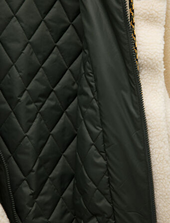 Kapüşonlu Cepli Fermuarlı Oversize Astarlı Peluş Ceket