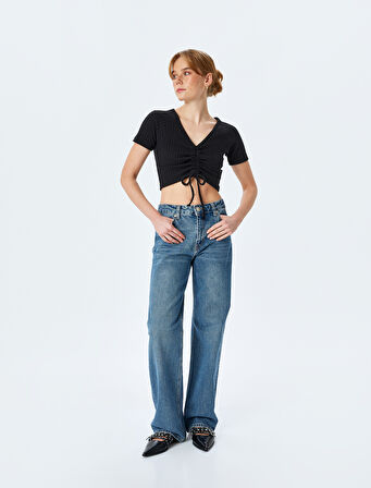 Büzgülü Slim Fit V Yaka Kısa Kollu Crop Tişört