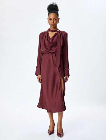 Fularlı Degaje Yaka Yırtmaçlı Uzun Kollu Kloş Saten Elbise