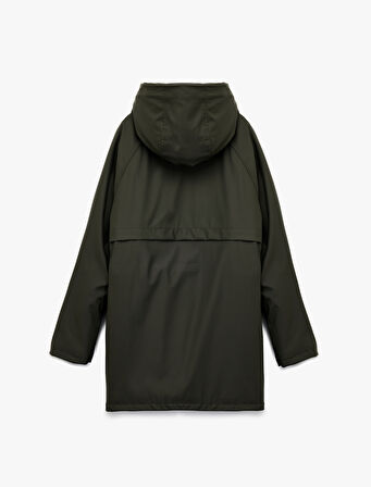 Deri Görünümlü İçi Suni Kürklü Fermuarlı Cepli Su Geçirmez Kapüşonlu Mont