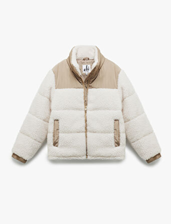 Dik Yaka Cep Detaylı Fermuarlı Renk Bloklu Peluş Mont