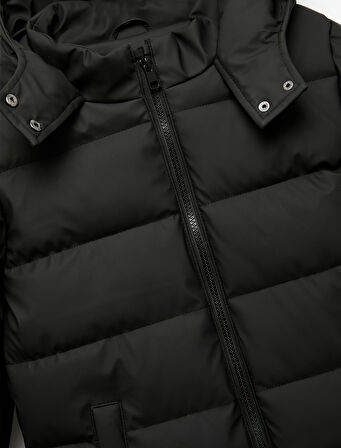 Uzun Kollu Fermuarlı Cepli İçi Suni Kürklü Kapşonlu Uzun Şişme Mont