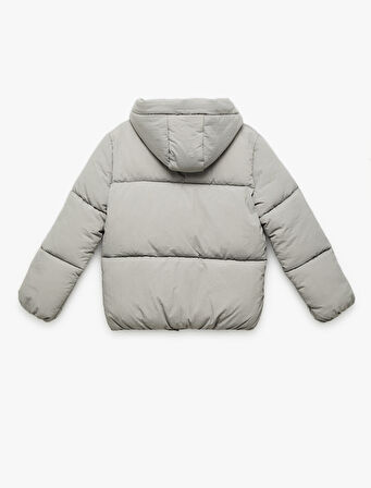 Uzun Kollu Kapşonlu Şişme Mont