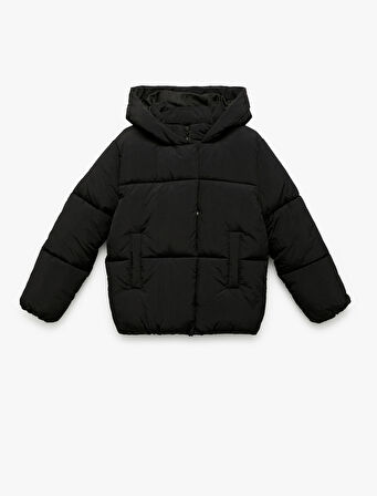 Uzun Kollu Kapşonlu Şişme Mont