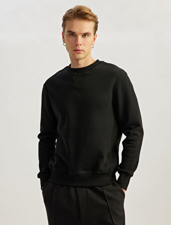 Bisiklet Yaka Dikiş Detaylı Şardonlu Pamuk Karışımlı Basic Sweatshirt