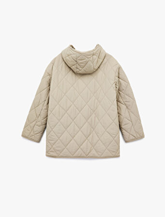 Uzun Kollu Düğmeli Cepli Kapüşonlu Kapitone Mont