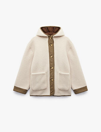 Uzun Kollu Kapüşonlu Süet Astarlı Cepli Düğmeli Peluş Kaban