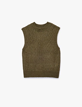 Kolsuz Dik Yaka Dokulu Triko Süveter