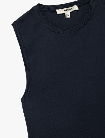 Regular Fit Bisiklet Yaka Kolsuz Triko Bluz