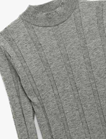 Dik Yaka Uzun Kollu Triko Kazak