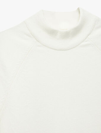 Rayon Kumaş Kısa Kollu Dik Yaka Triko Kazak