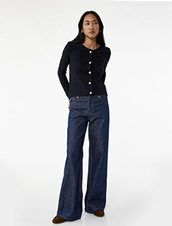 Uzun Kollu Bisiklet Yaka Düğmeli Triko Hırka